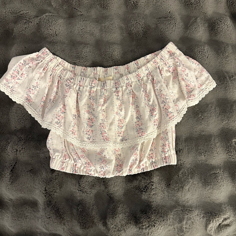 Altar’ D State Floral Off-Shoulder Top